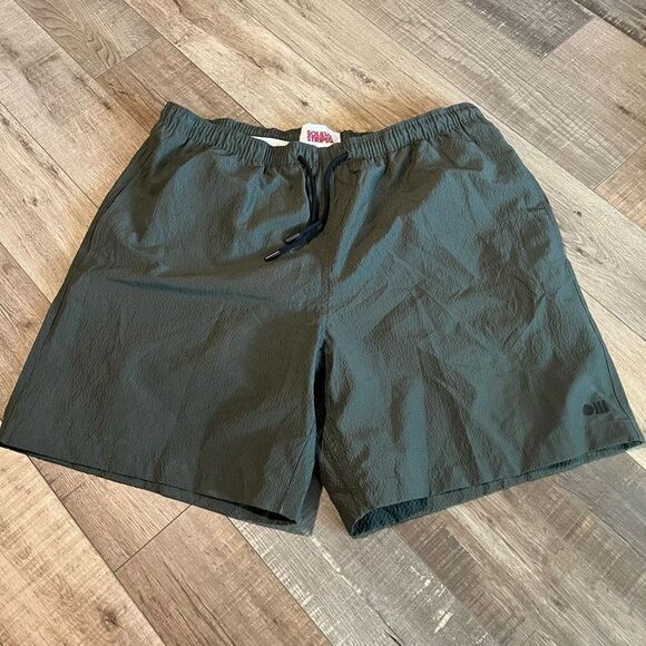 Solid & Striped The Long
Classic Swim Trunks
*Olive Seersucker* size xl - Picture 1 of 7
